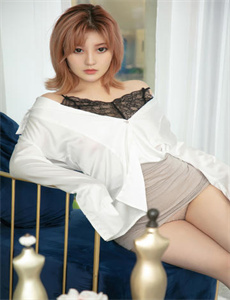 年轻女教师6
