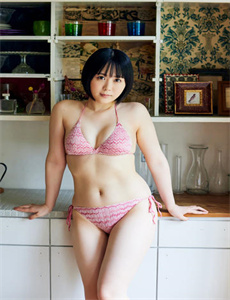 今野由爱-同吃一家三女齐上阵