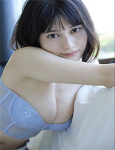 小镇女孩的性比赛
